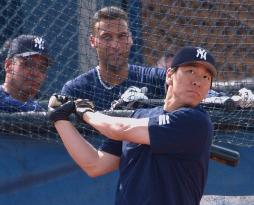 Matsui practices batting